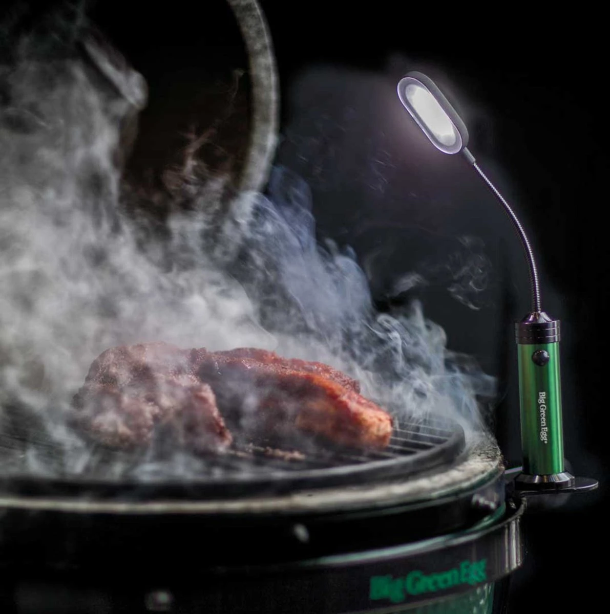 Big Green Egg Flexible Grill Light - BBQ Led Lamp 2 Big Green Egg Flexible Grill Light - BBQ Led Lamp - Afbeelding 2