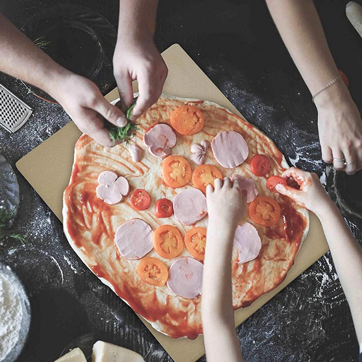 Buxibo 2in1 Pizzasteen - Voor BBQ & Oven - Inclusief Serveer Plank - Pizzabord/Pizzaplank - 30.5 X 38.1 X 1.4 Cm 2 Buxibo 2in1 Pizzasteen - Voor BBQ & Oven - Inclusief Serveer Plank - Pizzabord/Pizzaplank - 30.5 X 38.1 X 1.4 Cm - Afbeelding 2