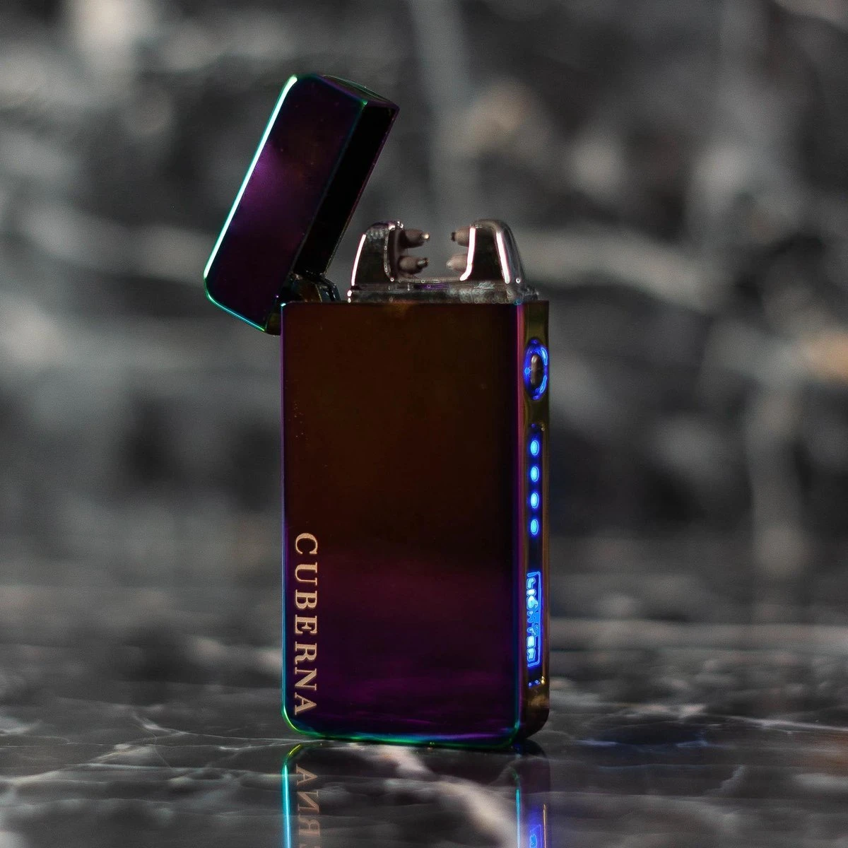 Merkloos Cuberna Elektrische Plasma USB Aansteker Met Batterij Indicator Rainbow - Wind En Storm Bestendig - Geschikt Voor Kaarsen, Vuurwerk, Sigaretten En BBQ 5 Merkloos Cuberna Elektrische Plasma USB Aansteker Met Batterij Indicator Rainbow - Wind En Storm Bestendig - Geschikt Voor Kaarsen, Vuurwerk, Sigaretten En BBQ - Afbeelding 5