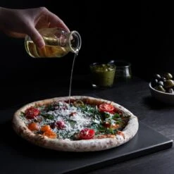 Navaris Pizzasteen XL Voor Oven En Barbecue - Rechthoekige Pizzaplaat 38 X 30 Cm - Inclusief Receptenboek - Keramisch Geglazuurd - Zwart -Barbecue Serie Winkel 1200x1200 693