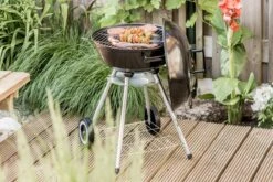 BBQ Collection Houtskoolbarbecue - Kogelbarbecue 45 X 60 Centimeter - Ronde Barbecue - Barbecue Op Wielen - Zwart - Metaal 36 BBQ Collection Houtskoolbarbecue - Kogelbarbecue 45 X 60 Centimeter - Ronde Barbecue - Barbecue Op Wielen - Zwart - Metaal -Barbecue Serie Winkel 1200x800 26