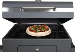 Boska Pizzasteen Deluxe - Voor Oven & BBQ - Knapperige Pizza's - Ø 29.5 Cm - BBQ Accessoires 29 Boska Pizzasteen Deluxe - Voor Oven & BBQ - Knapperige Pizza's - Ø 29.5 Cm - BBQ Accessoires -Barbecue Serie Winkel 1200x830