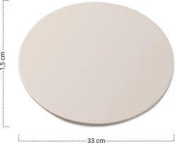 MaxxHome Pizzasteen - BBQ Steen - Pizzasteen Voor De Lekkerste Bereiding Van Een Pizza Op Jouw Barbecue Of In De Oven - Pizza Steen Rond - Medium (33 Cm) -Barbecue Serie Winkel 1200x986